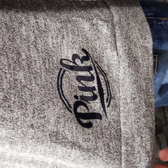 VS PINK WVU Collegiate Collection - Picture 8 of 9